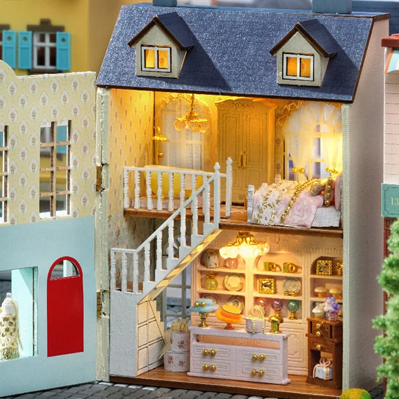 DIY Mini Wooden Dollhouse Kit