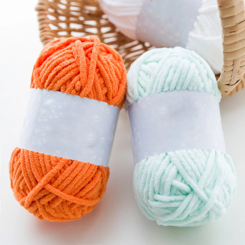 2pcs x 50g Soft Chenille Velvet Yarn