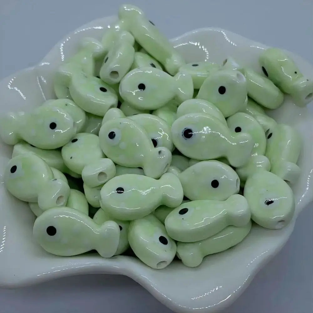 10pcs Handmade Ceramic Small Fish Beads