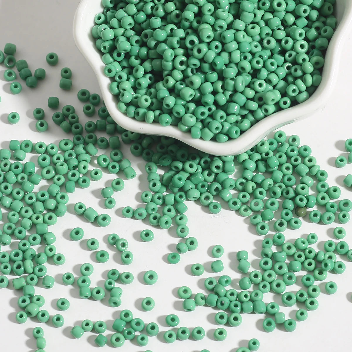 4000pcs 2mm Glass Seed Beads