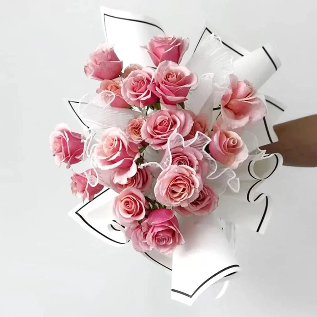 White Floral Bouquet Wrapping Set
