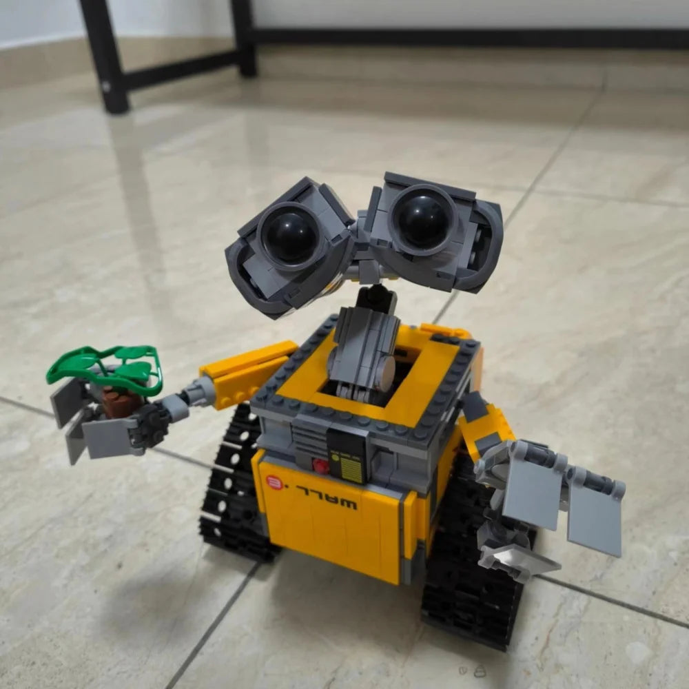 687PCS Robot Building Bricks Set